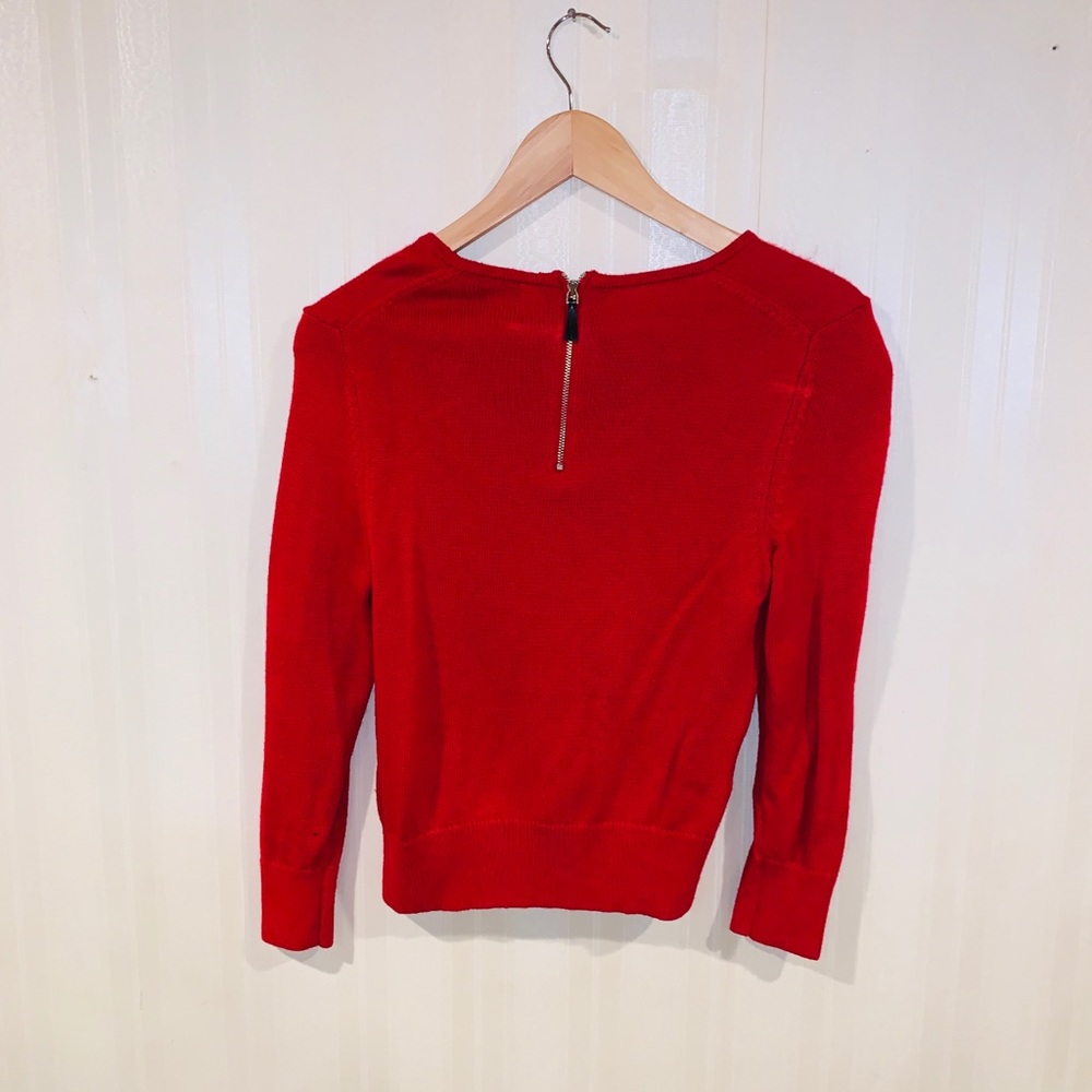 👾 Ann Taylor Small Red Sweater